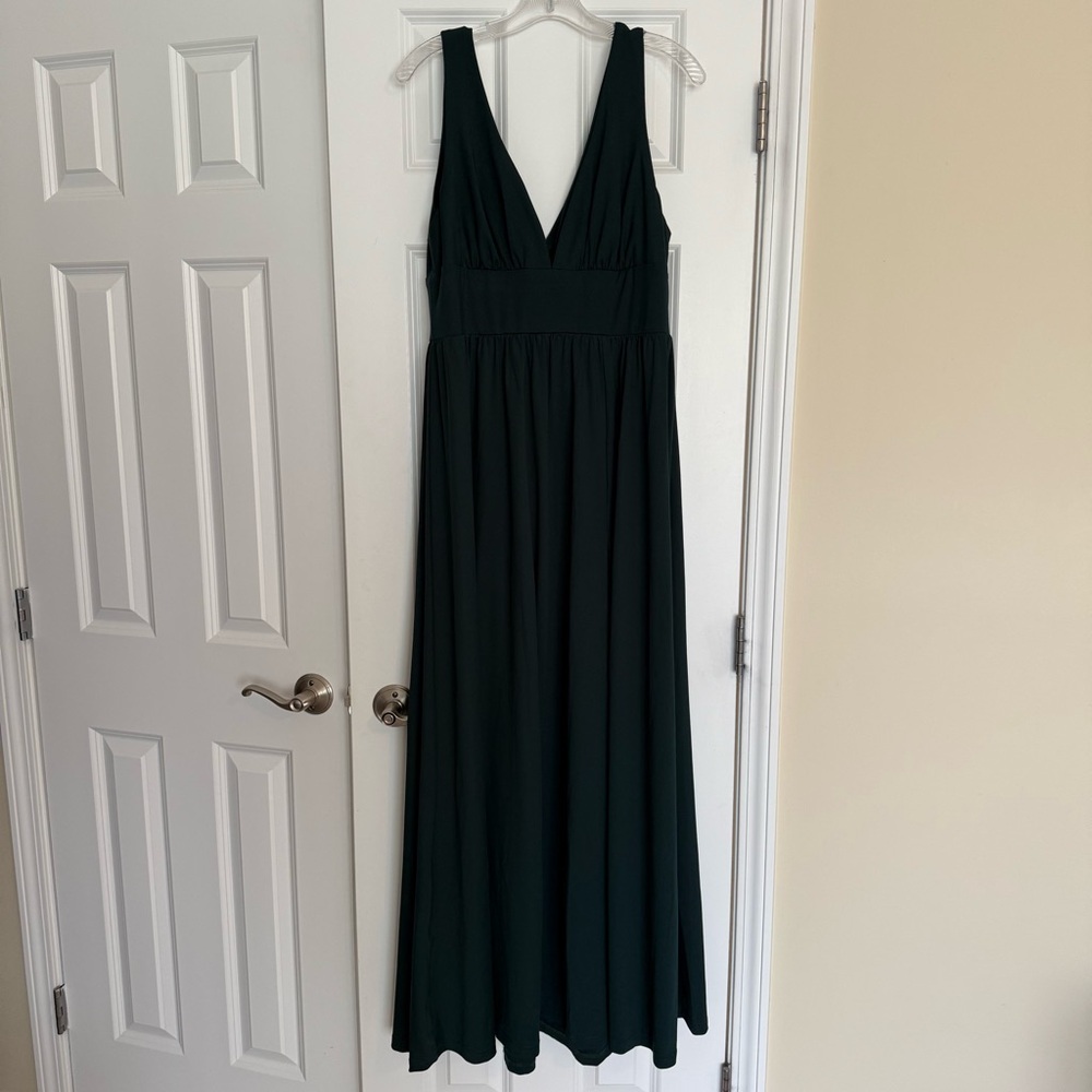 Ever Pretty Emerald Green V-Neck Maxi Dress - Picture 2 of 7